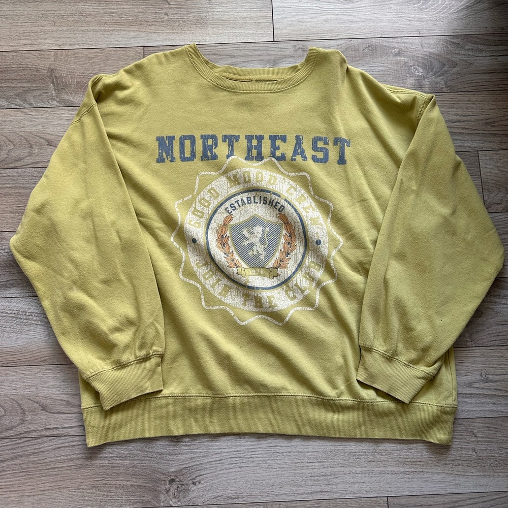Arizona Jean Company Women’s Graphic Yellow Crewneck Sweater